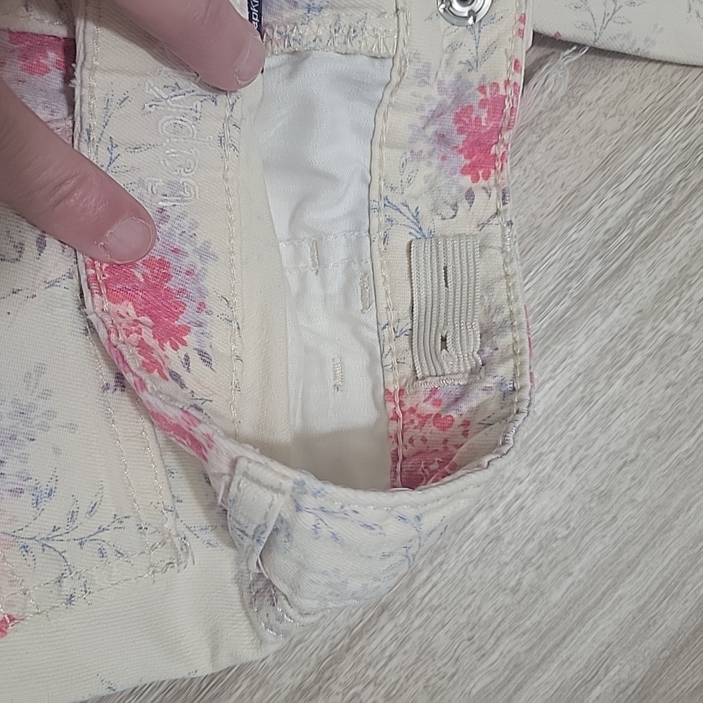 Gap Kids 1969 Super Skinny Floral Print Ripped KneesJeans Size 7 Regular - Picture 9 of 10